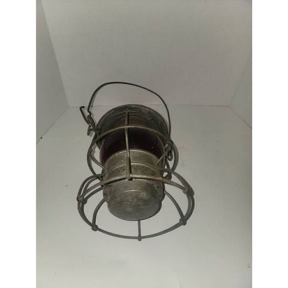 Adlake Kero Railroad Train Lantern Red Globe 1921-1923 2-35  Antique Adlake Kero Red Globe 1921-1923 2-32 Railroad Lamp Light Train Lantern
